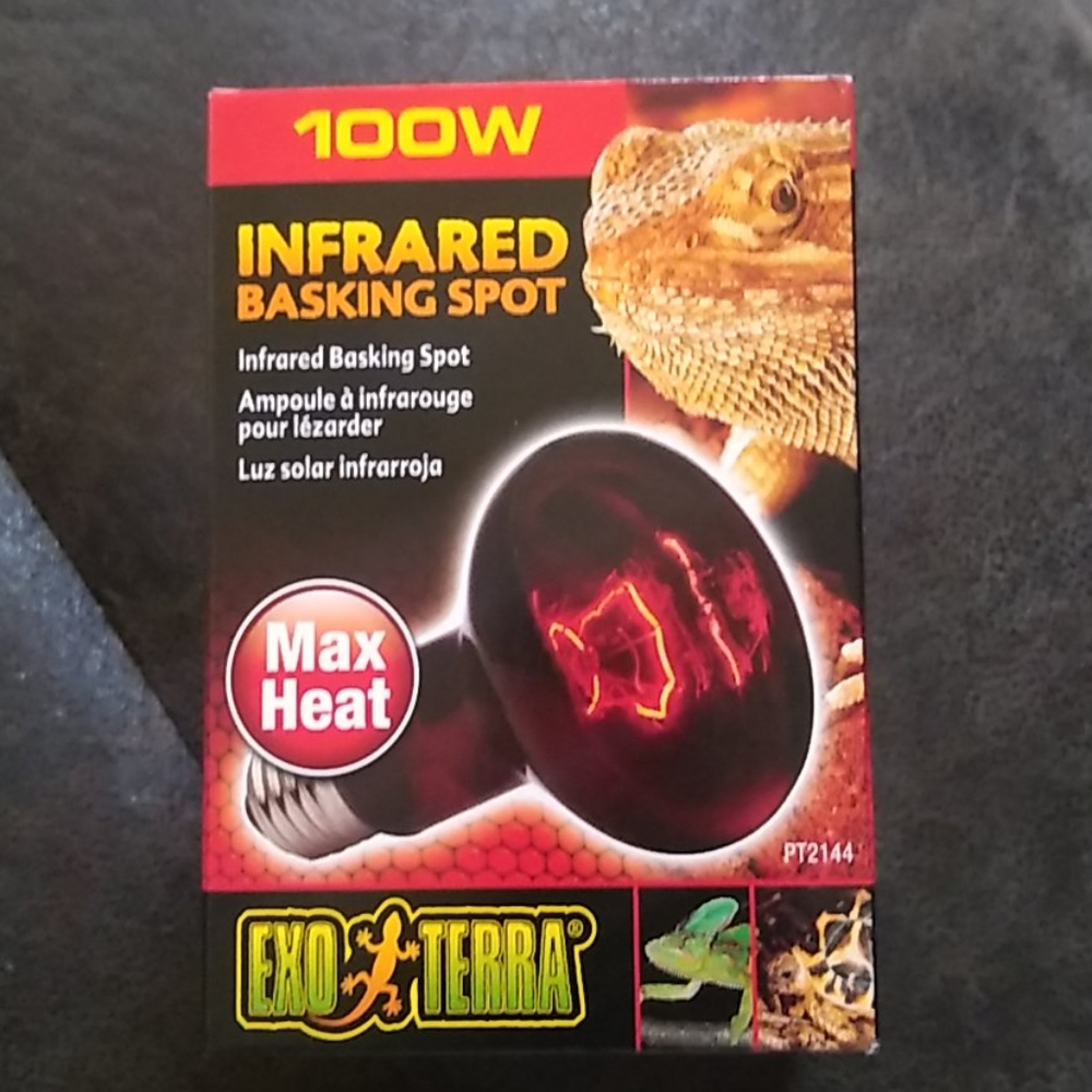 2 New Exo Terra infrared basking spot